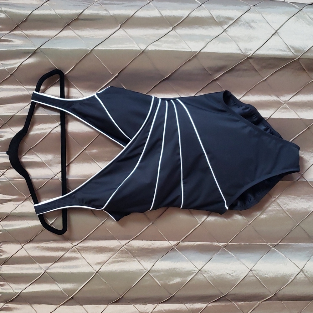 EUC- Kirkland Miraclesuit Shaping / Control One Piece - Picture 3 of 7